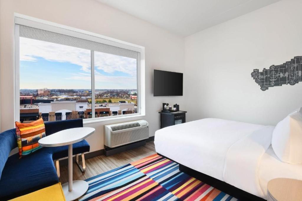 Aloft Cincinnati Уэст-Честер Экстерьер фото