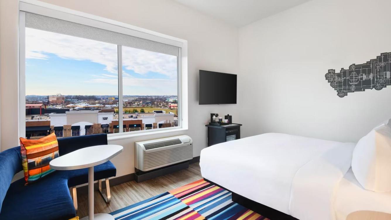 Aloft Cincinnati Уэст-Честер Экстерьер фото
